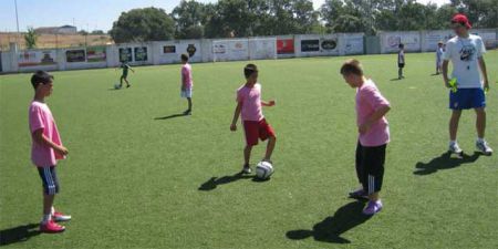 Escuela de fútbol Club Deportivo Quintanar de la Orden - 