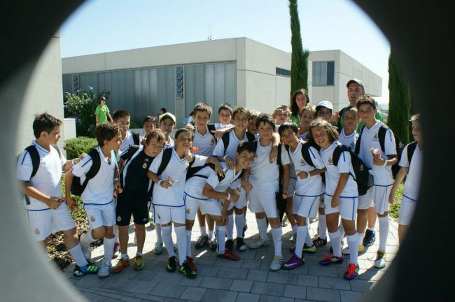 Fundación del Real Madrid Campus Experience Estándar - Campus de Fútbol